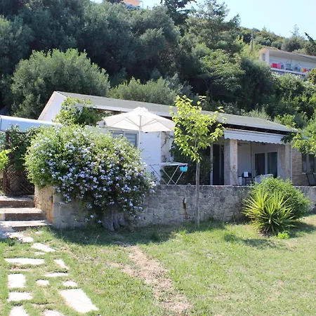 Nael By The Sea * Άφυτος